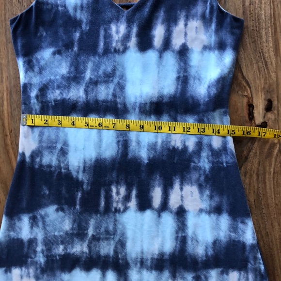 Tart Collections Tie Dye Blue Small Medium Large - Picture 8 of 10